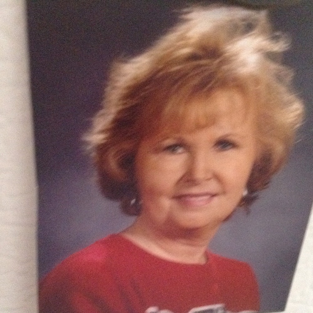 Meet your Posher, Lois